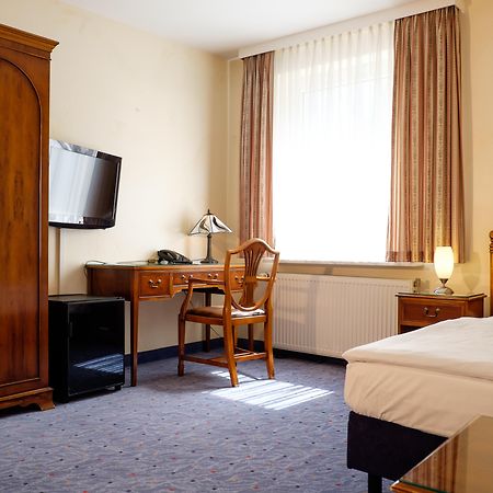 Hotel Königshof am Funkturm Hannover Zimmer foto
